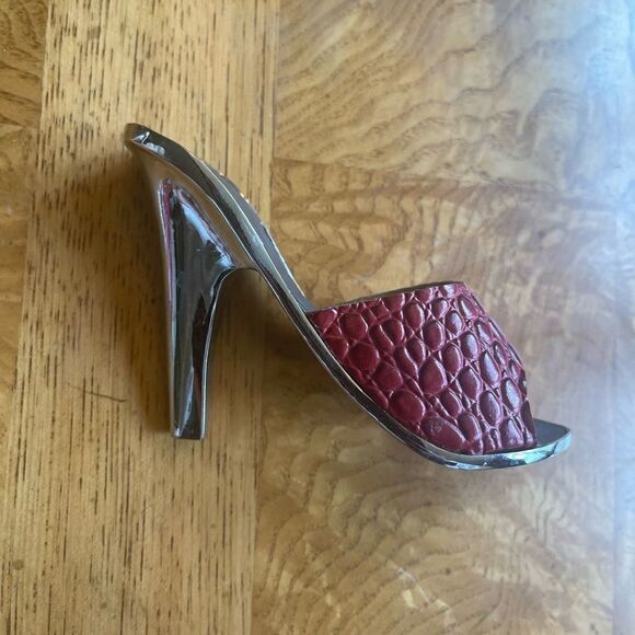 RED SNAKESKIN High Heel Bottle Opener! - Picture 7 of 11